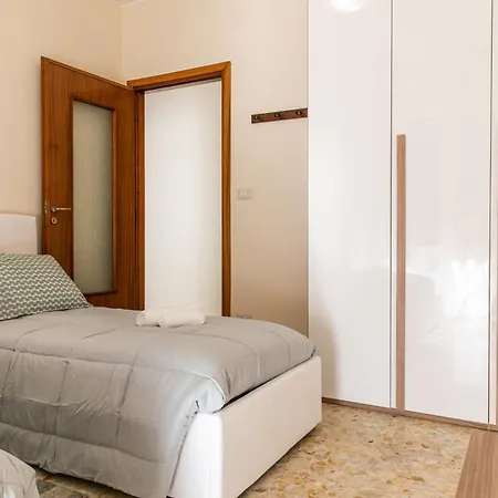 Dream Galilei, Parking, Sea View, * סנרמו